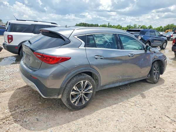 2018 INFINITI QX30