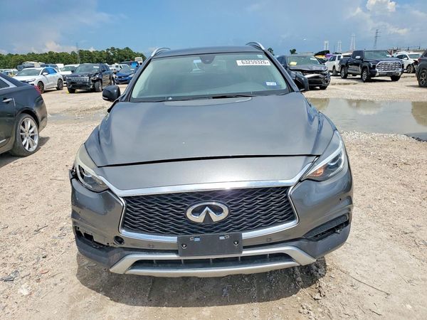 2018 INFINITI QX30