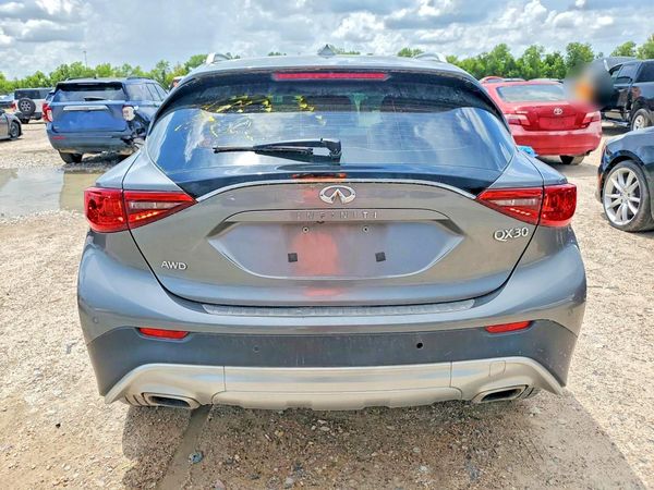 2018 INFINITI QX30