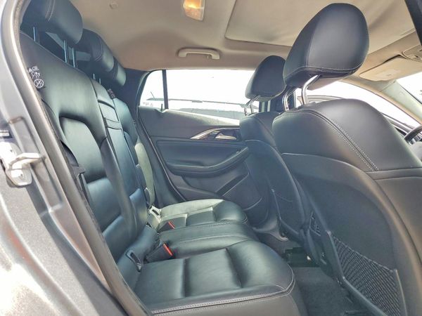 2018 INFINITI QX30