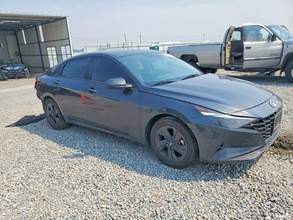 2021 HYUNDAI ELANTRA SEL w/ Convenience Pkg