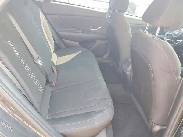 2021 HYUNDAI ELANTRA SEL w/ Convenience Pkg