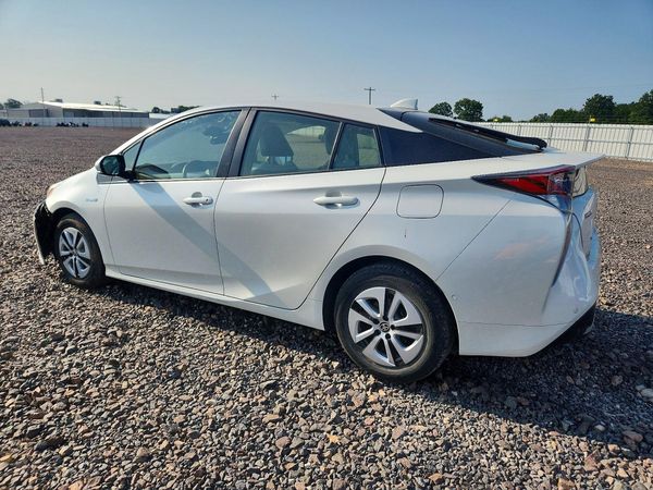 2017 TOYOTA PRIUS