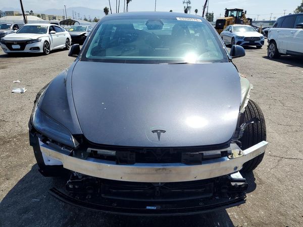 2026 TESLA MODEL 3