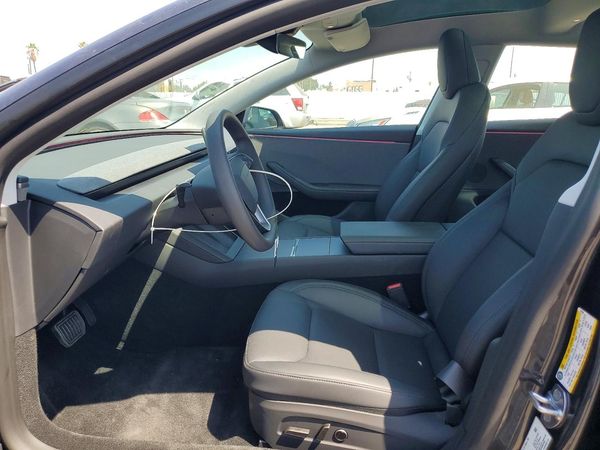 2026 TESLA MODEL 3