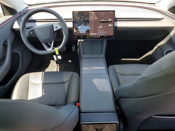2026 TESLA MODEL 3