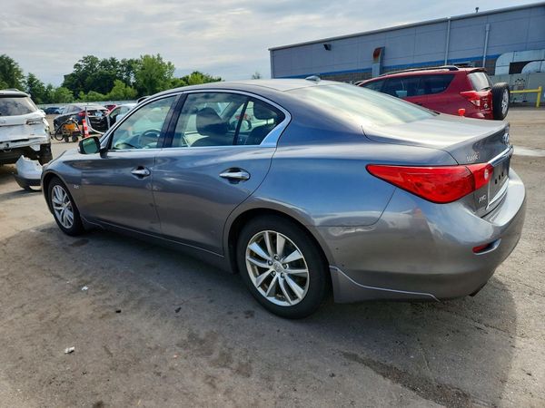2017 INFINITI Q50