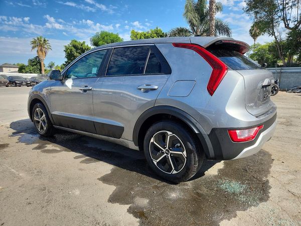 2026 KIA NIRO LX