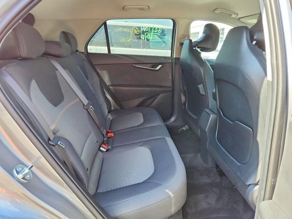 2026 KIA NIRO LX