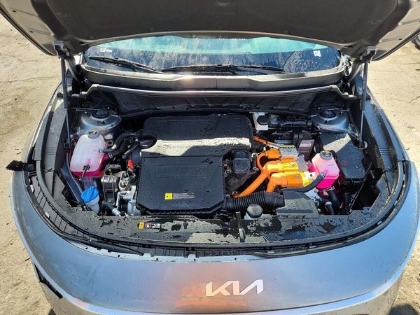2026 KIA NIRO LX