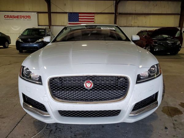 2017 JAGUAR XF Premium