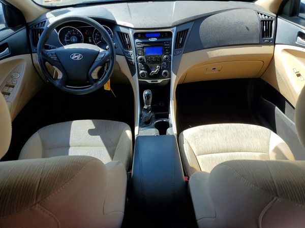 2013 HYUNDAI SONATA