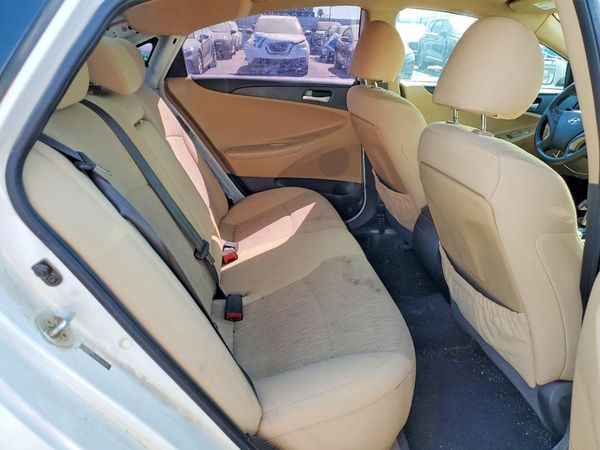 2013 HYUNDAI SONATA