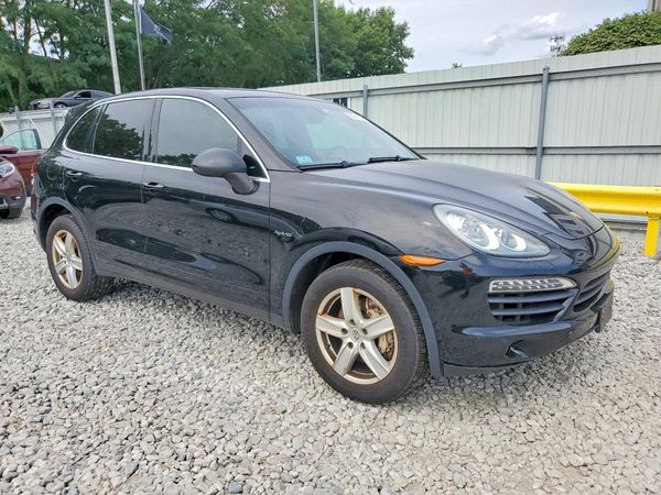 2013 PORSCHE CAYENNE S Hybrid