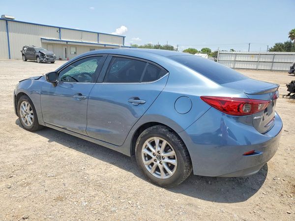 2015 MAZDA 3 Touring/GS