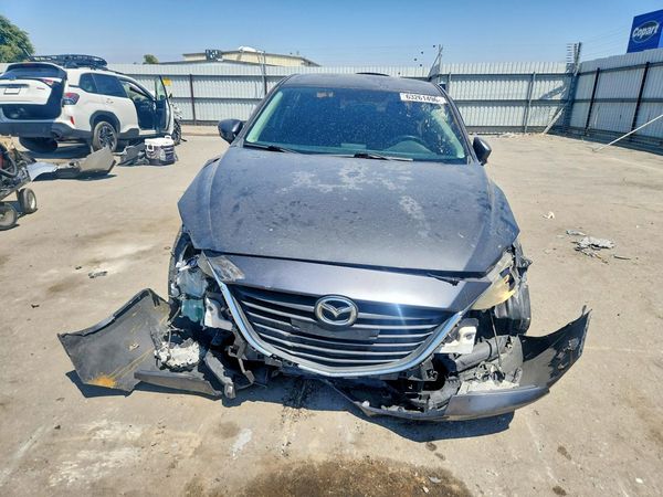 2014 MAZDA 3