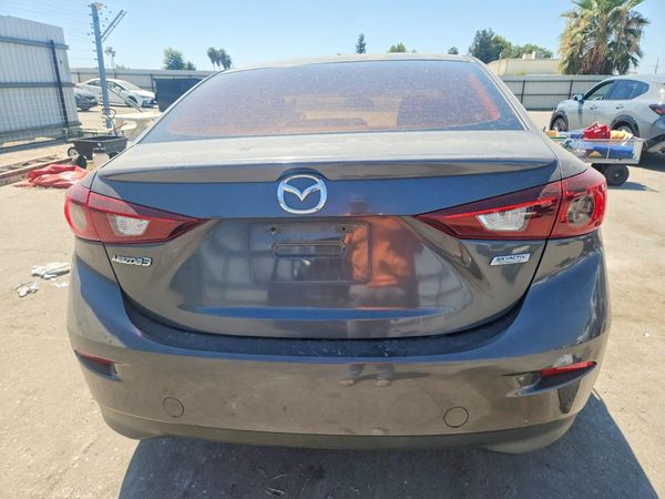 2014 MAZDA 3