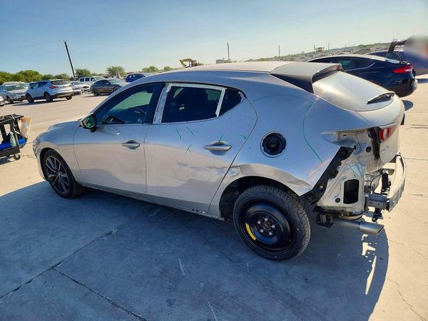 2024 MAZDA 3 Preferred Package
