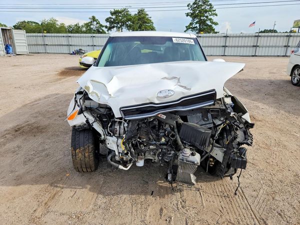 2019 KIA SOUL Exclaim