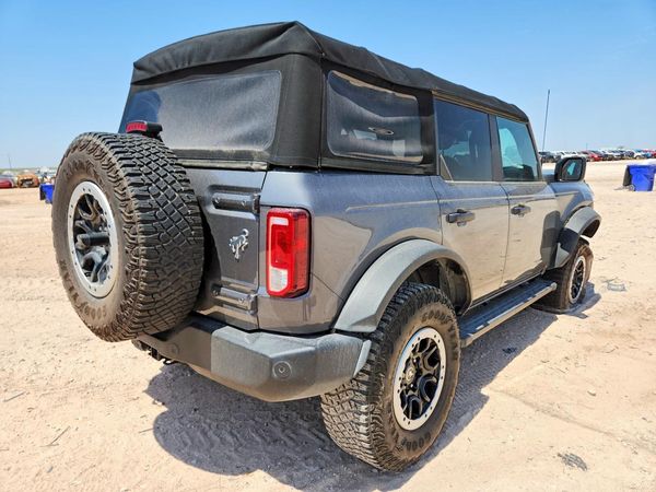 2021 FORD BRONCO