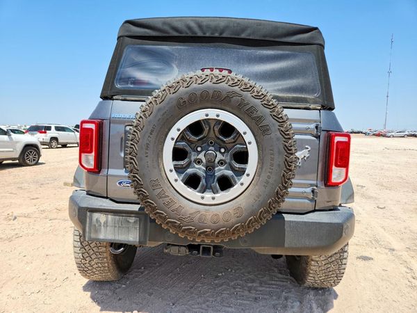 2021 FORD BRONCO