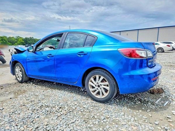 2012 MAZDA 3 Touring/GS