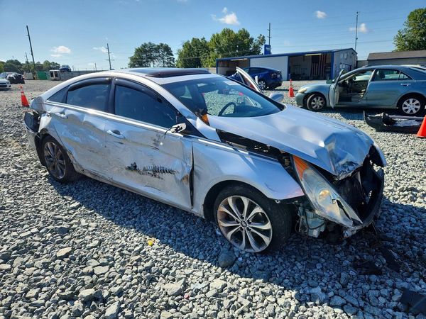 2013 HYUNDAI SONATA