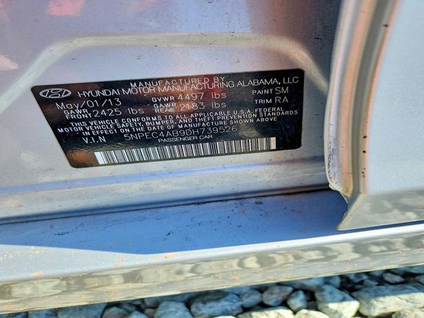 2013 HYUNDAI SONATA