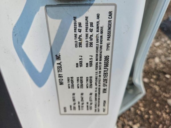 2020 TESLA MODEL 3