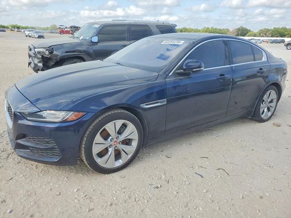 2020 JAGUAR XE S — Front 3/4