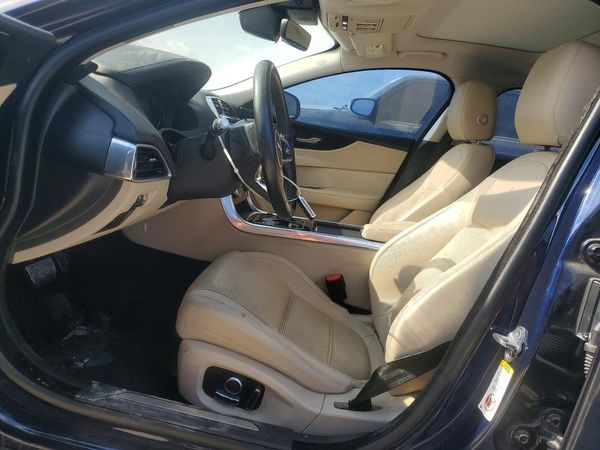 2020 JAGUAR XE S — DENT