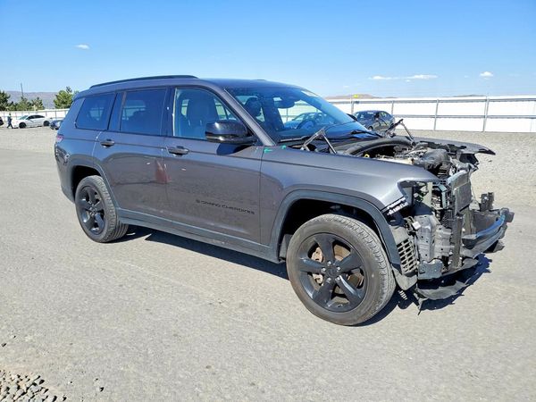 2023 JEEP GRAND CHEROKEE Laredo, Altitude