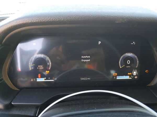 2023 JEEP GRAND CHEROKEE Laredo, Altitude