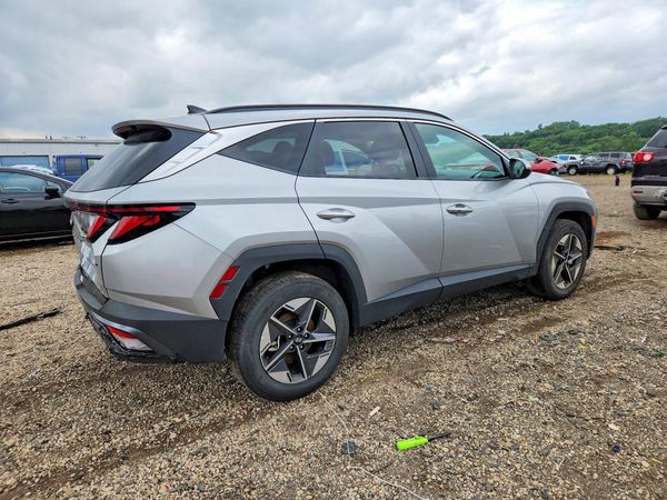 2026 HYUNDAI TUCSON SEL, SEL Plus