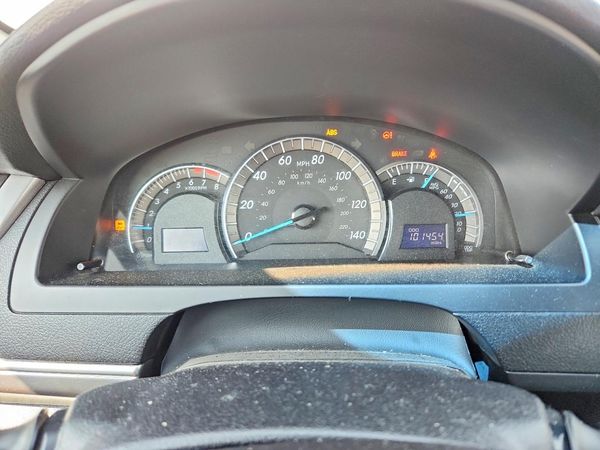 2014 TOYOTA CAMRY