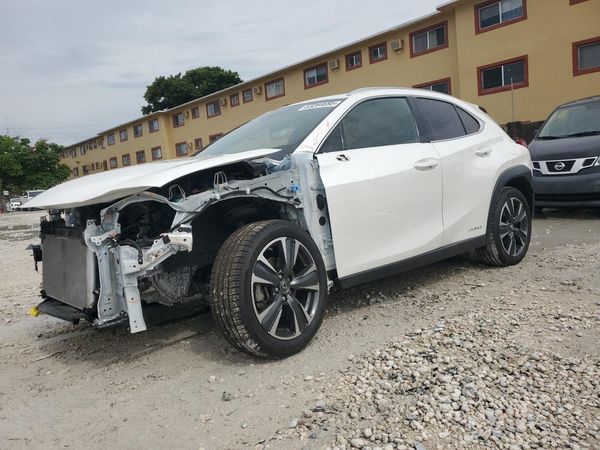 2021 LEXUS UX 250H 250h Premium — Front 3/4