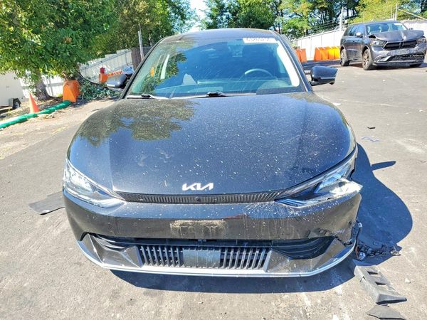 2024 KIA EV6 Light, Wind