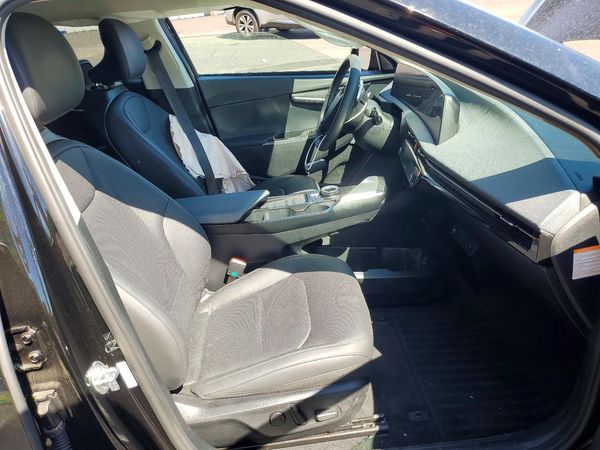 2024 KIA EV6 Light, Wind