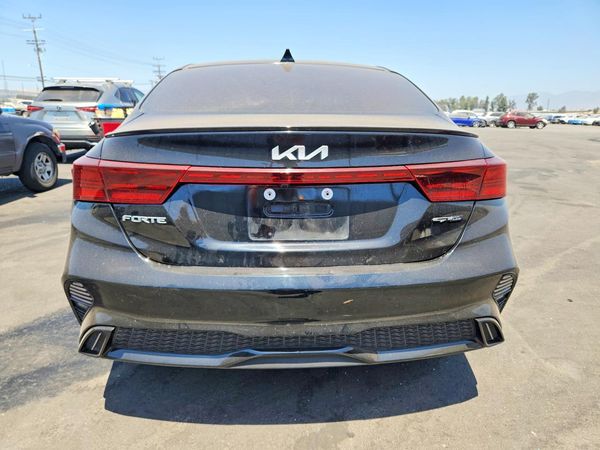 2024 KIA FORTE