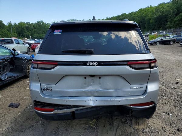 2024 JEEP GRAND CHEROKEE LAREDO 4X4
