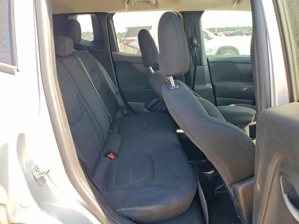 2019 JEEP RENEGADE LATITUDE 4X2