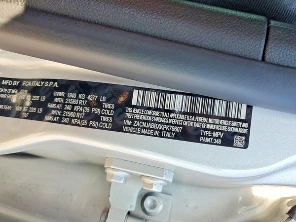 2019 JEEP RENEGADE LATITUDE 4X2