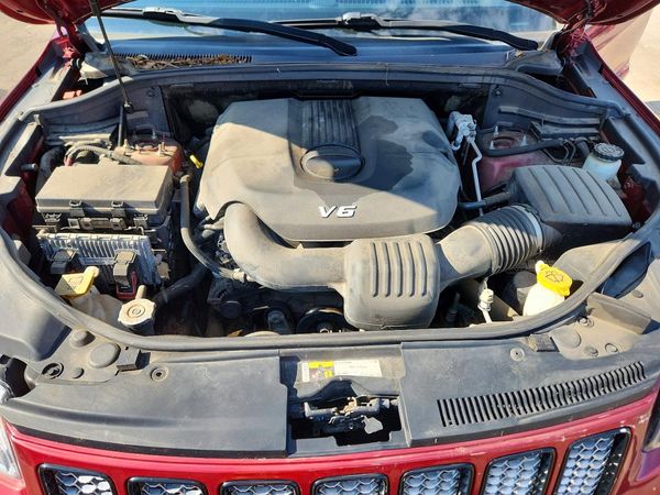 2015 JEEP GRAND CHEROKEE Laredo
