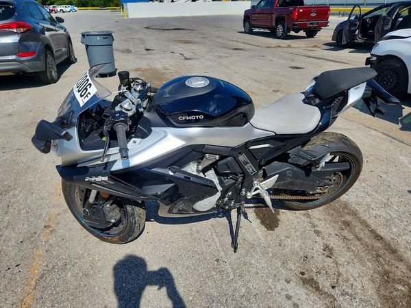 2026 CF MOTO 675SS