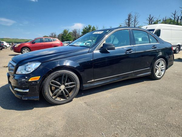 2013 MERCEDES-BENZ C C300