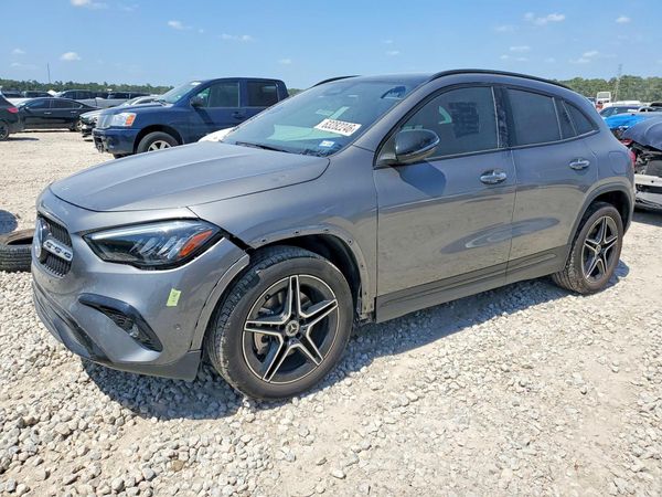 2026 MERCEDES-BENZ GLA