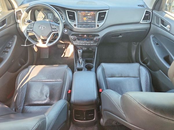 2018 HYUNDAI TUCSON