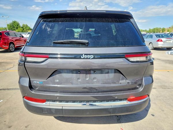 2024 JEEP GRAND CHEROKEE