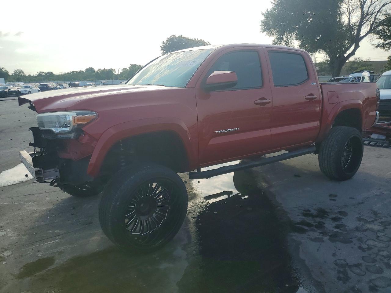 2018 TOYOTA TACOMA
