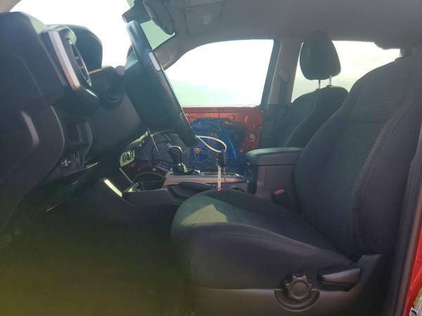 2018 TOYOTA TACOMA